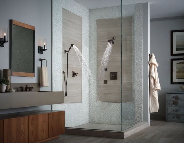 Brizo Essential™ Venetian Bronze® Hydrachoice Max® Square Body Spray Trim-2
