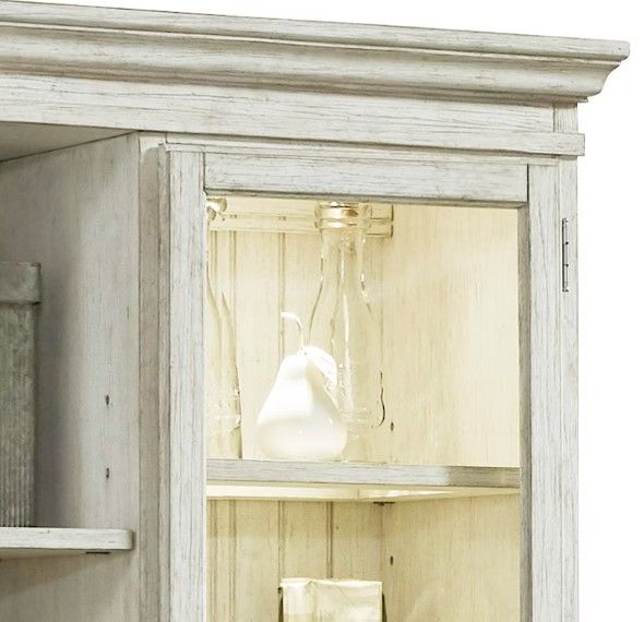 Pulaski™ PFC Light Gray Curio-2