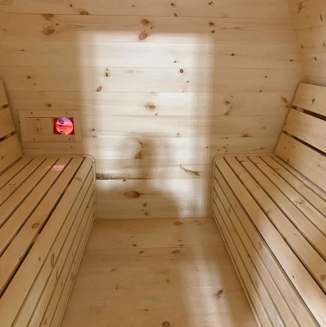 Schooner 8’ Outdoor Sauna Package-1