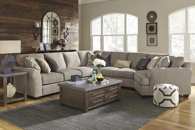 Benchcraft® Pantomine 5-Piece Driftwood Sectional with Cuddler-2