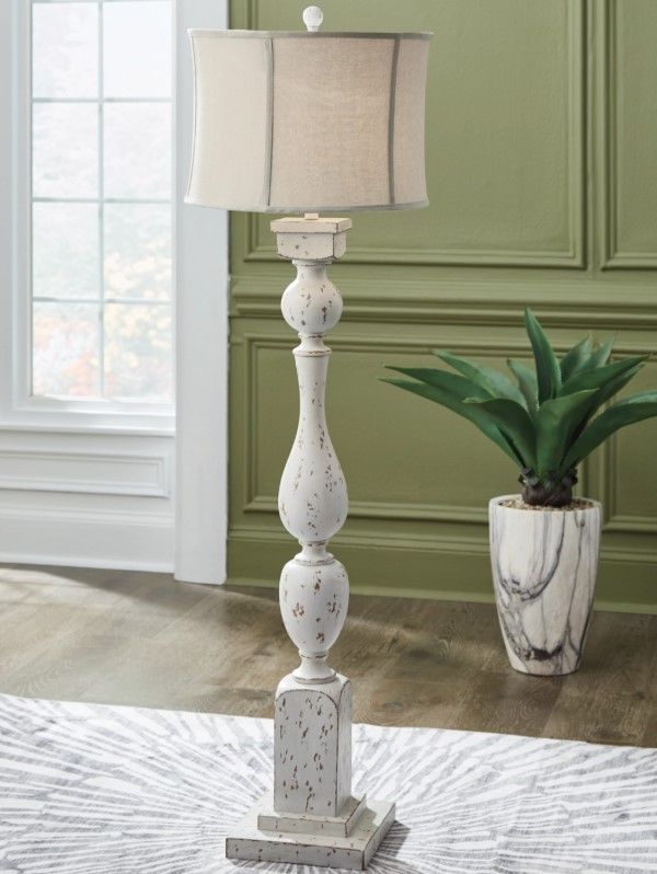 Signature Design by Ashley® Madsbrook Antique White Floor Lamp-2