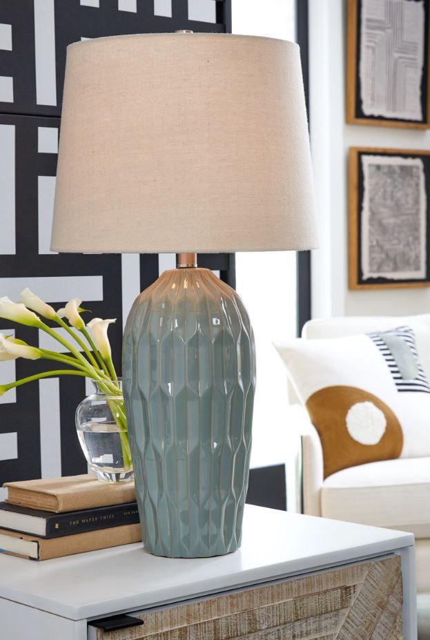Signature Design by Ashley® Hadbury Pale Blue/Teal Table Lamp-4