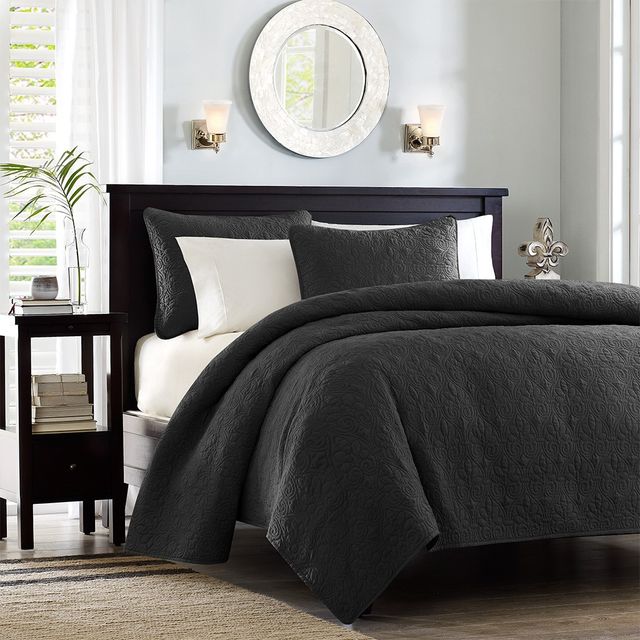 Olliix by Madison Park Black King/California King Quebec Reversible Coverlet Set-4