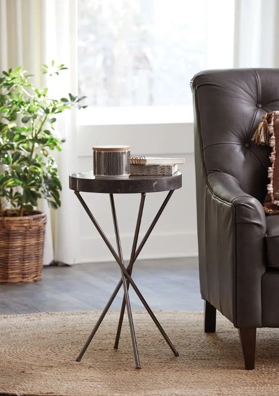 Hammary® West End Brown Top Round Chairside Table with Silver Base-1