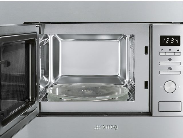 Smeg Classic Fingerprint-Proof Stainless Steel Built In Microwave-1