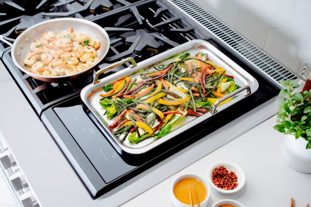 Thermador® Pro Grand® 36" Stainless Steel Pro Style Dual Fuel Range-2
