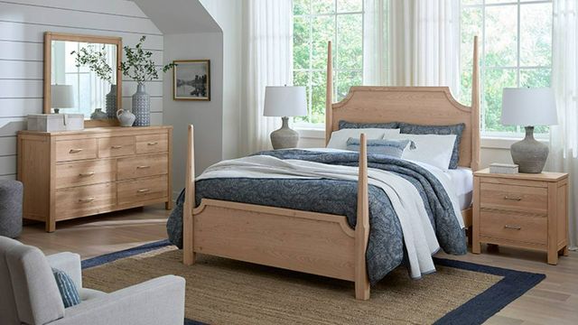Vaughan-Bassett Tide & Timber Clear Oak 7-Drawer Dresser-1