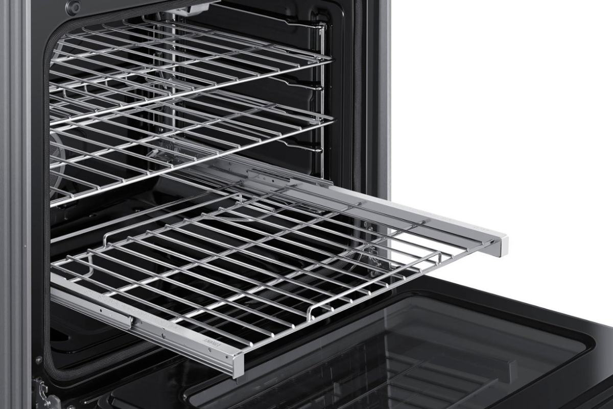 Dacor DOP30T840GS Gas Range - Thumbnail 3