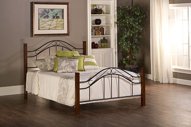 HH2 Home Winsloh Medium Oak King Bed Set-1