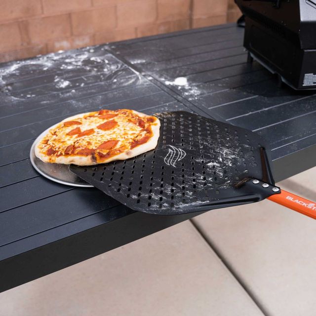 Blackstone® Black Aluminum Pizza Peel-3