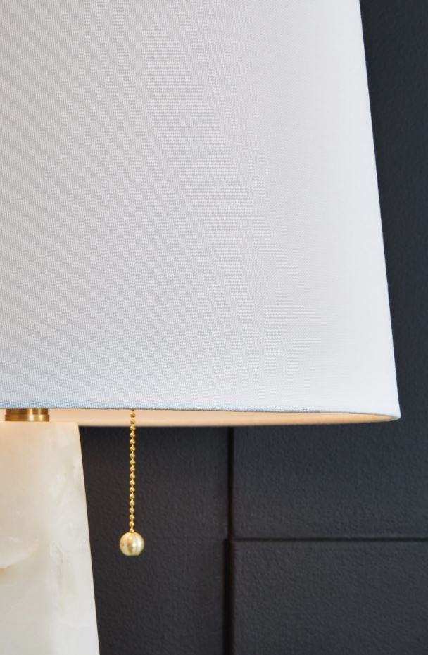 Signature Design by Ashley® Laurellen White Table Lamp-1