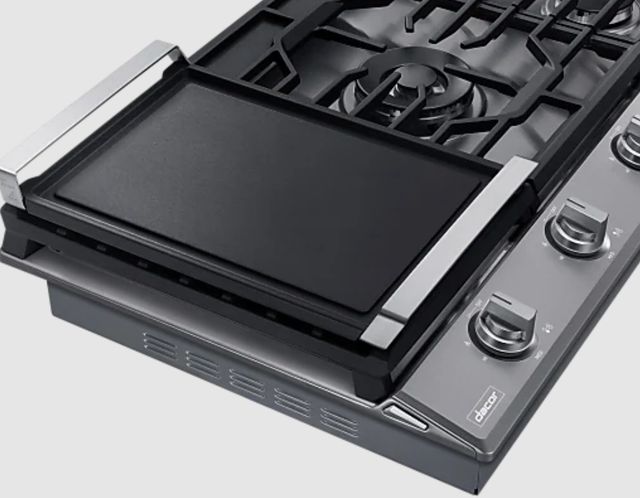 Dacor® 36" Stainless Steel Gas Cooktop-2