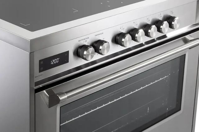 Verona® Ultima 36" Stainless Steel Pro Style Induction Range-3