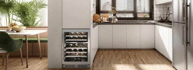 Freestanding vs Built-In Mini Wine Fridge Freestanding vs Built-In Mini Wine Fridge