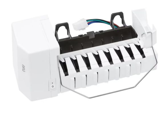 LG White Automatic Ice Maker Kit-1