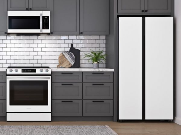 Bosch 800 Series 36 in. 20.8 Cu. Ft. Easy Clean Stainless Steel Counter Depth Bottom Freezer Refrigerator