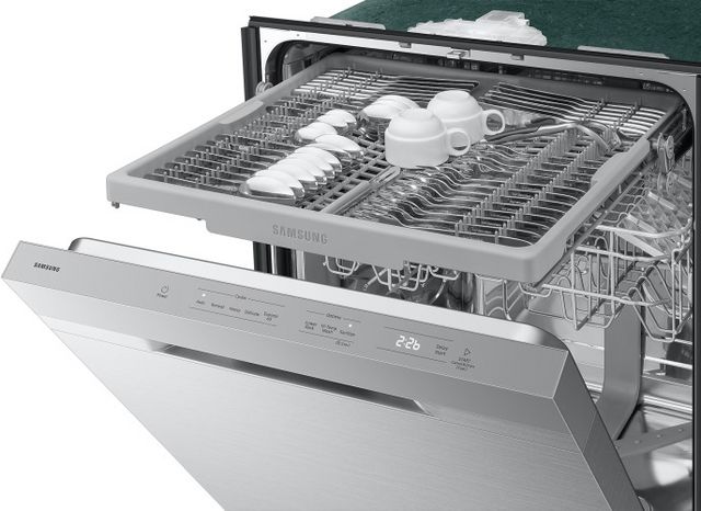Samsung 5500 Series 24" Stainless Steel Top Control Built In Dishwasher-8
