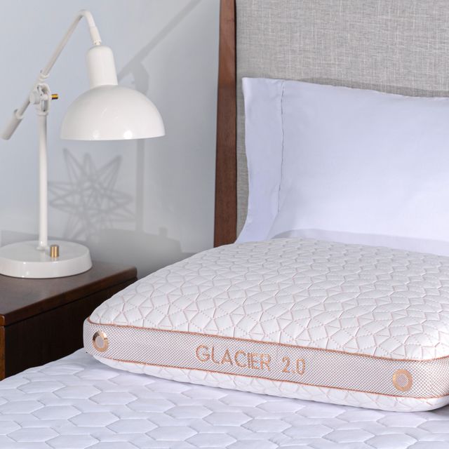 BEDGEAR® Glacier Performance® Shredded Latex/Polyester Fiber Blend 2.0 Medium Soft Standard Pillow-2