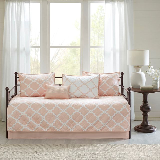 Olliix by Madison Park 6 Piece Peach Merritt Reversible Daybed Set-2