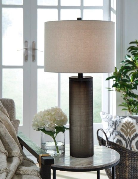 Signature Design by Ashley® Dingerly Brown Table Lamp-2