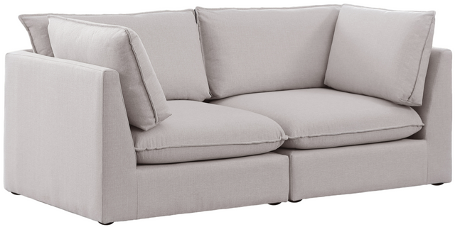 Meridian Furniture Mackenzie Linen 160 Meridian Furniture Mackenzie Linen 160