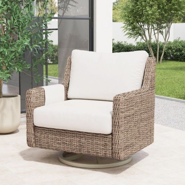 Flexsteel Outdoor Vista Ivory/Warm Gray Swivel Tilt Chair