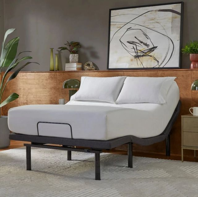 Beautyrest® baselogic™ Platinum King Adjustable Base-1