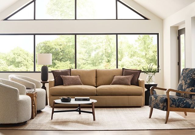 Best® Home Furnishings Customizable Rumord Leather Sofa-3