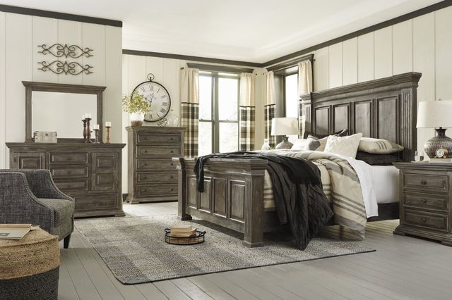Signature Design by Ashley® Wyndahl 2-Piece Rustic Brown California King Panel Bed Set-3