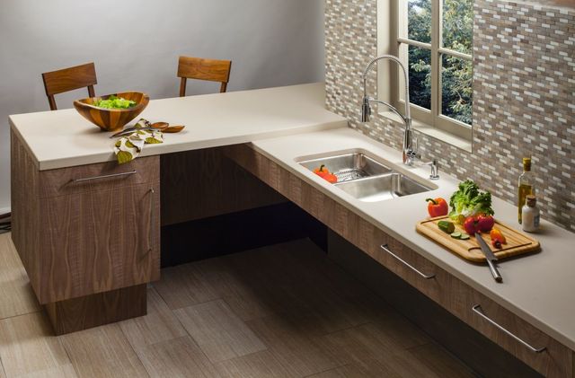 Elkay Lustertone® Classic Lustrous Satin 30-3/4" x 18-1/2" x 4-3/8" Equal Double Bowl Undermount ADA Sink-1
