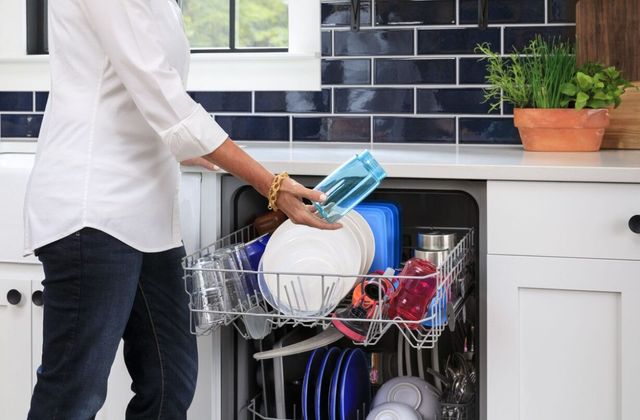 GE® 24" Stainless Steel Built In Dishwasher-7