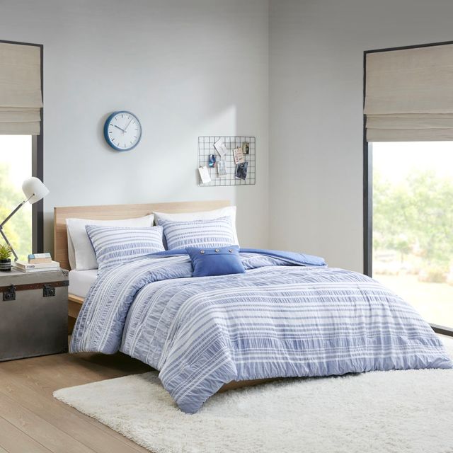 Olliix by Intelligent Design Lumi Blue Full/Queen Striped Comforter Set-2