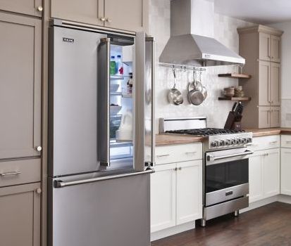 Viking® 3 Series 30" Nantucket Chimney Wall Hood with Standard Ventilator-3