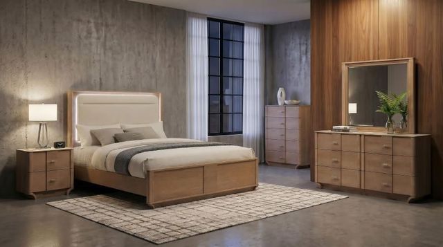 Coaster® Leanne 5-Piece Light Oak Eastern King Panel Bedroom Set-1