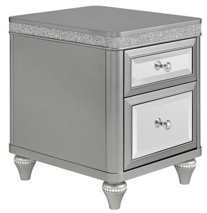 Click to view more images of the product.