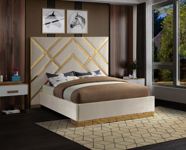 Meridian Furniture Vector Cream King Upholstered Panel Bed-2