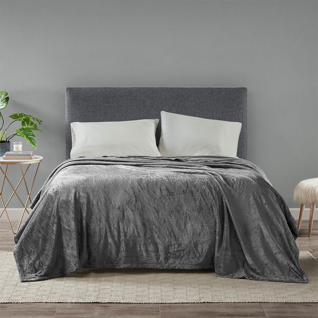 Olliix by Madison Park Microlight Grey Twin Blanket-1