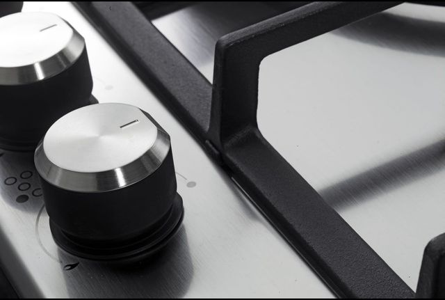 Verona® 36" Designer Series Stainless Steel Gas Cooktop-3