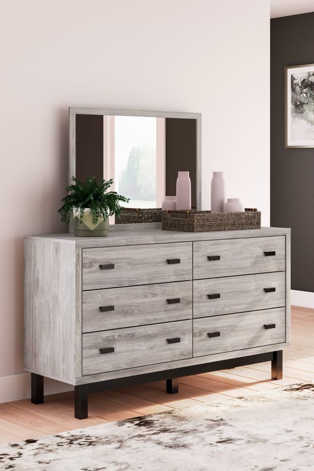 Signature Design by Ashley® Vessalli Gray Bedroom Mirror-3
