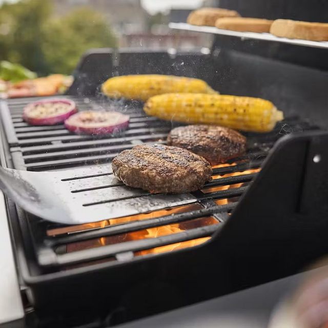 Weber® Grills® Spirit® E-310 Black Liquid Propane Freestanding Grill-7