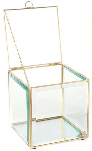 Click to view more images of the product.