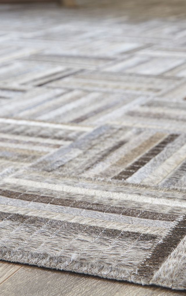 Signature Design by Ashley® Gilham Gray 5' x 7' Medium Rug-2