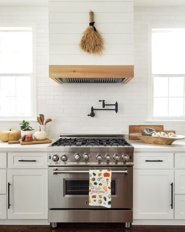 ZLINE 40" Stainless Steel Insert Range Hood -10