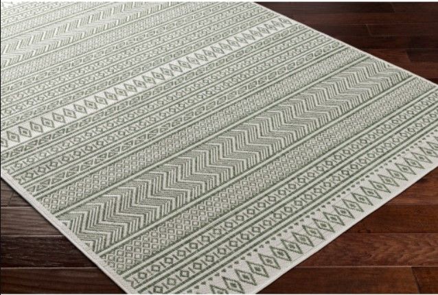 Surya Eagean Green 4'x6' Area Rug-3