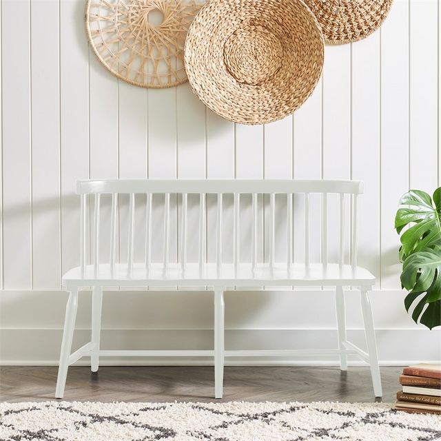Liberty Furniture Capeside Cottage Porcelain White Spindle Back Dining Bench-6