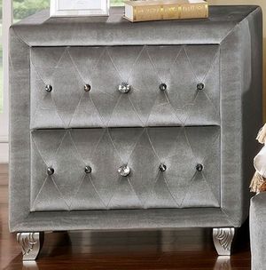 Click to view more images of the product.