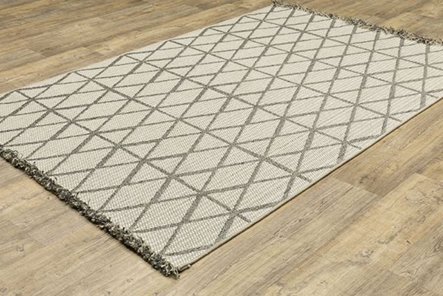 Oriental Weavers™ Gillian 5'x7' Style 2 Area Rug-1