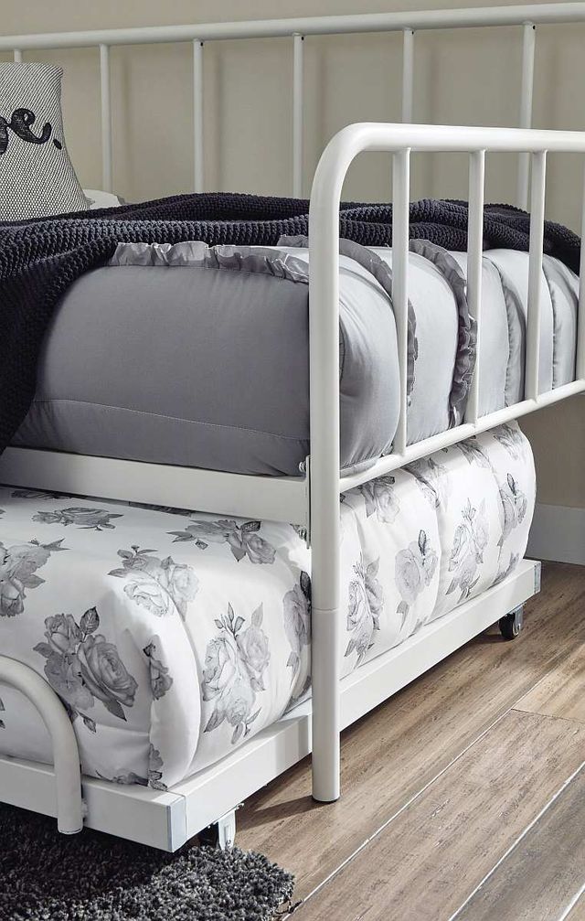 Signature Design by Ashley® Trentlore White Twin Metal Day Bed with Trundle-3