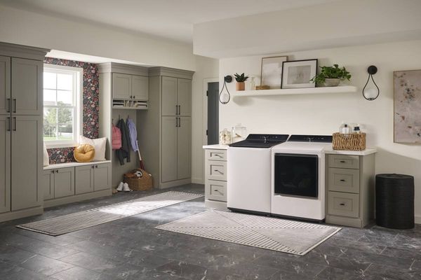 LG Alpine White Laundry Pair 