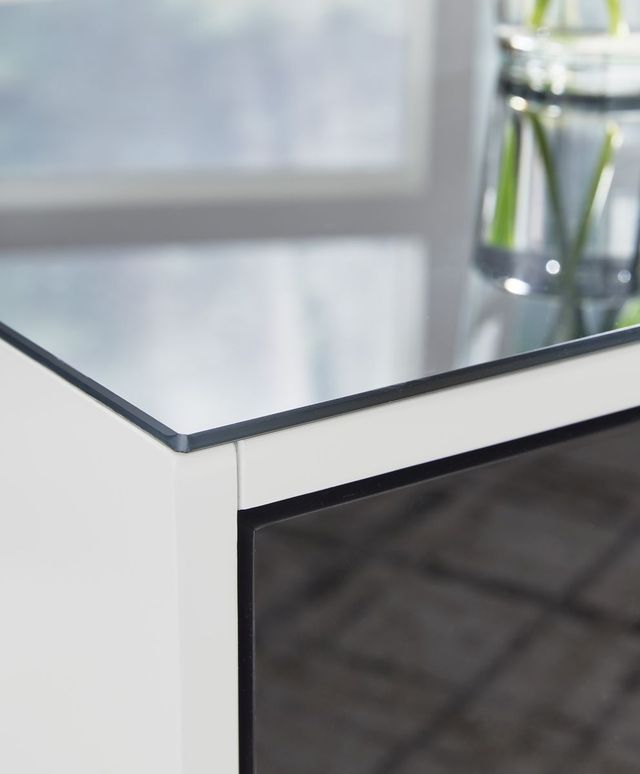 Signature Design by Ashley® Gardoni Black/White End Table-2